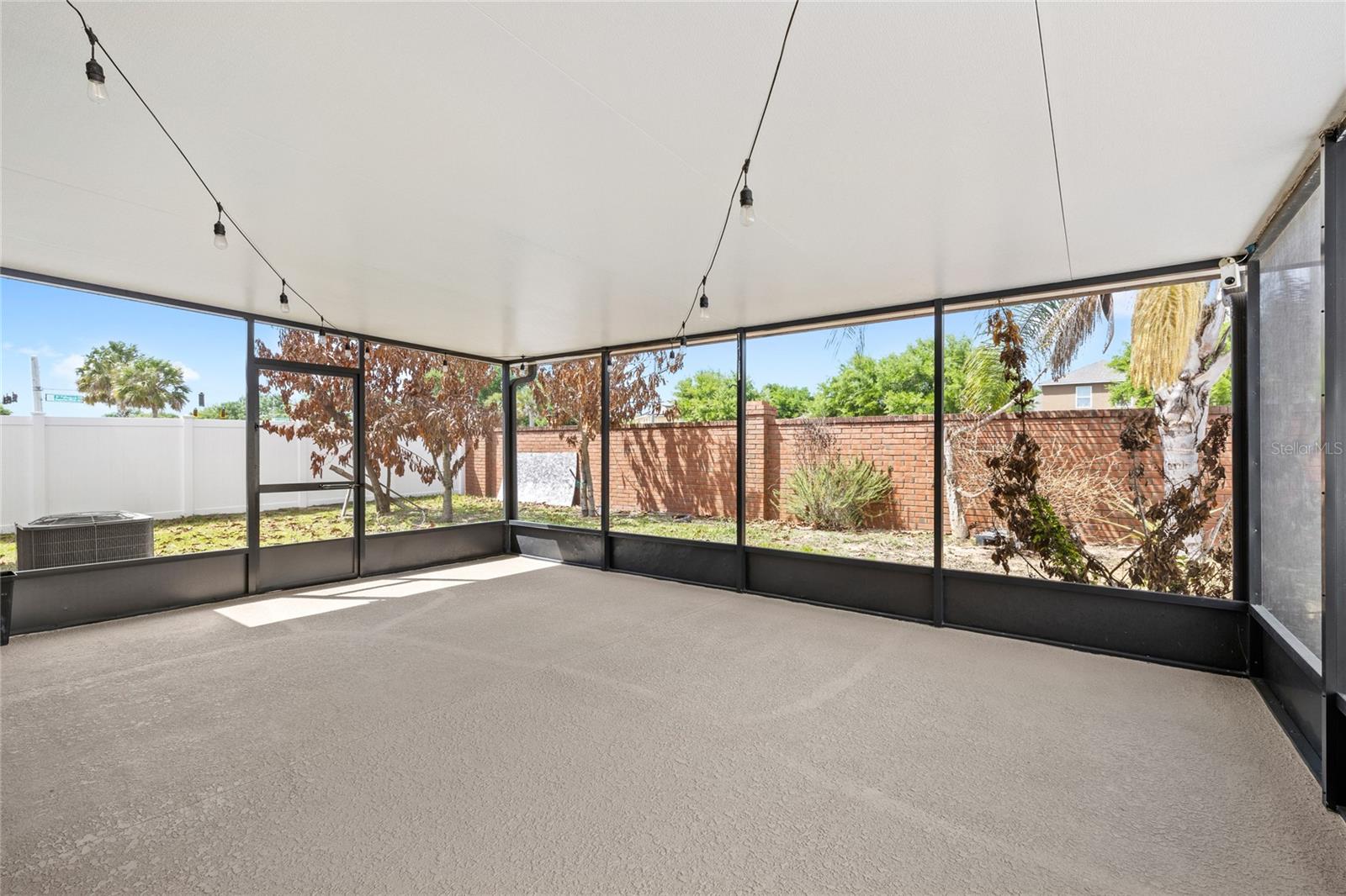 SAWGRASS BAY PH 2A - Residential