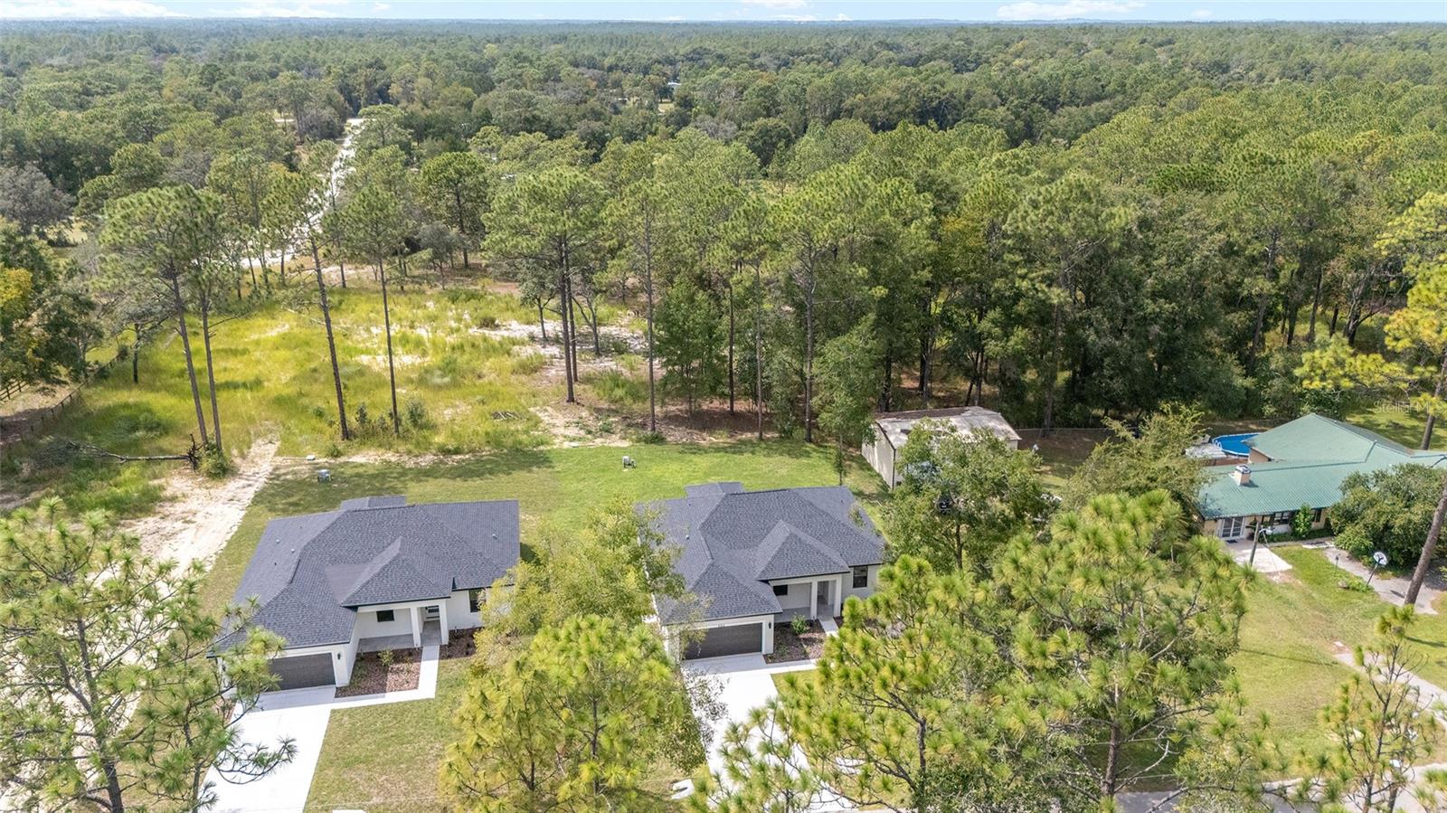 RAINBOW PK UN #3 - Residential Lease