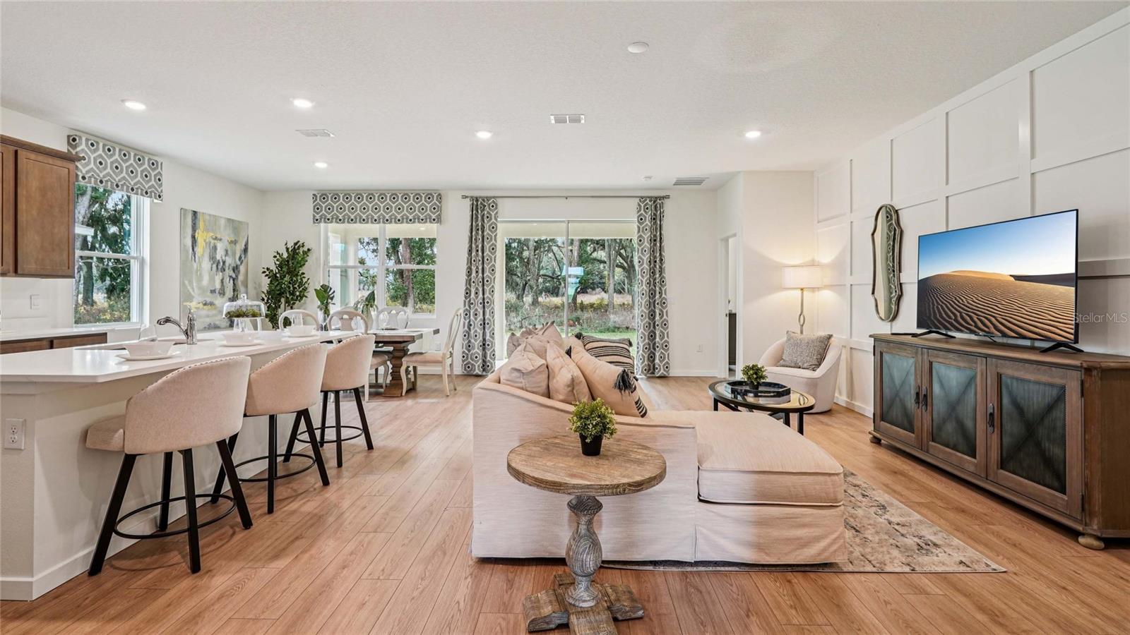 MOCKINGBIRD RESERVE AT WINDING OAKS - Residential