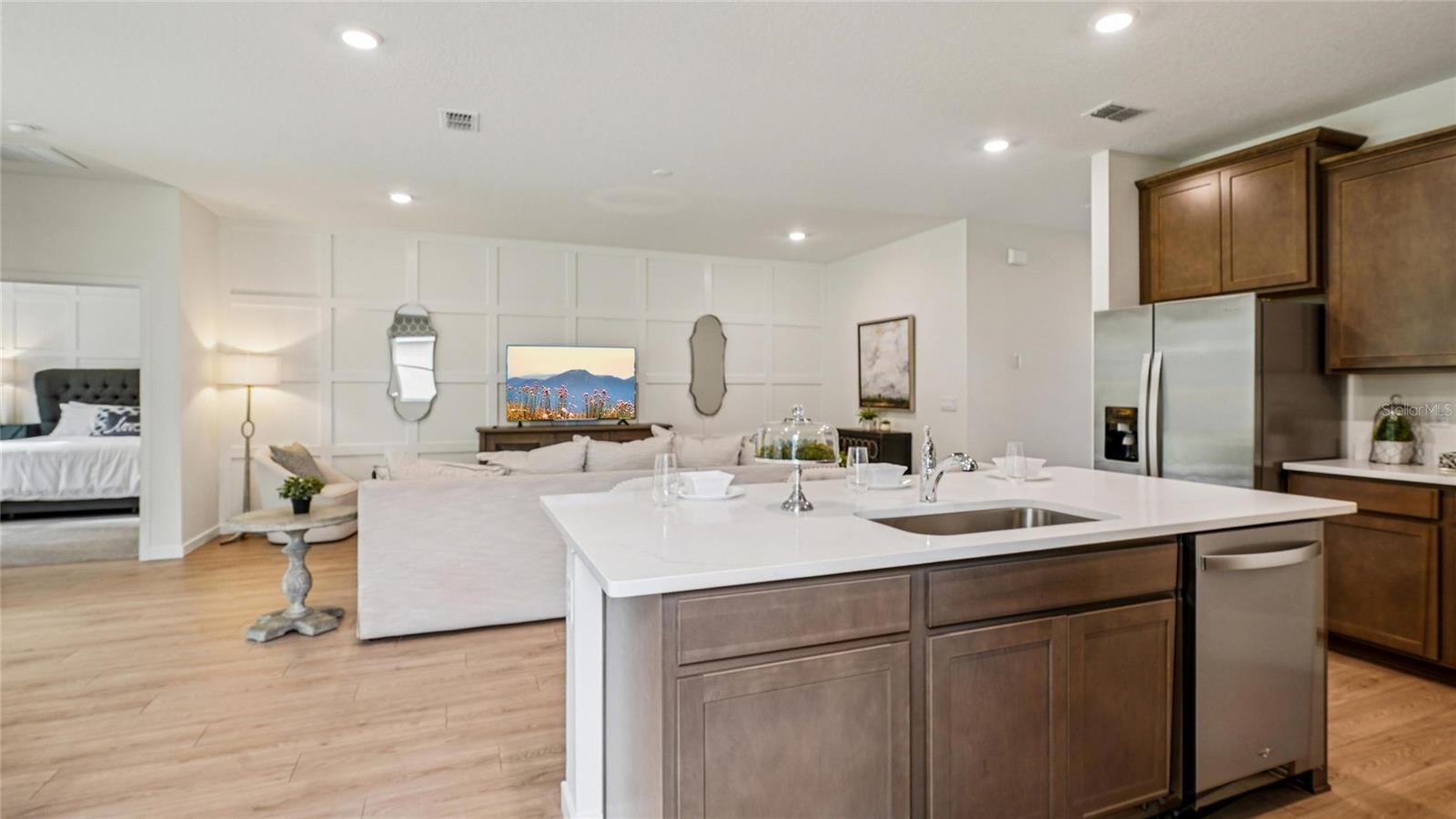 MOCKINGBIRD RESERVE AT WINDING OAKS - Residential