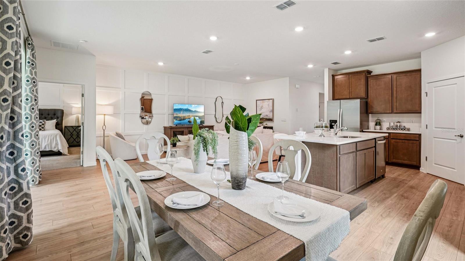 MOCKINGBIRD RESERVE AT WINDING OAKS - Residential