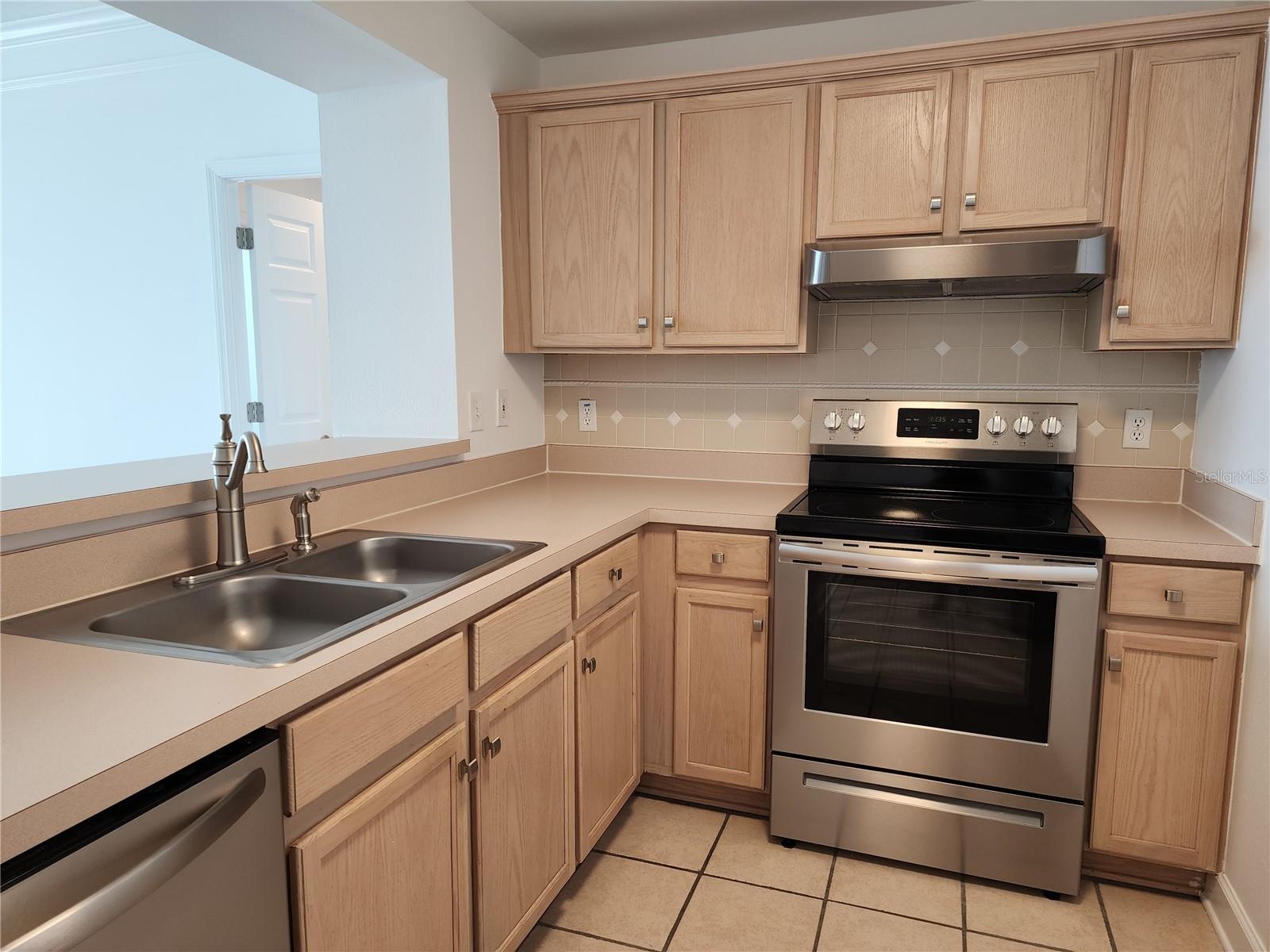 345 BAYSHORE A CONDO - Residential Lease