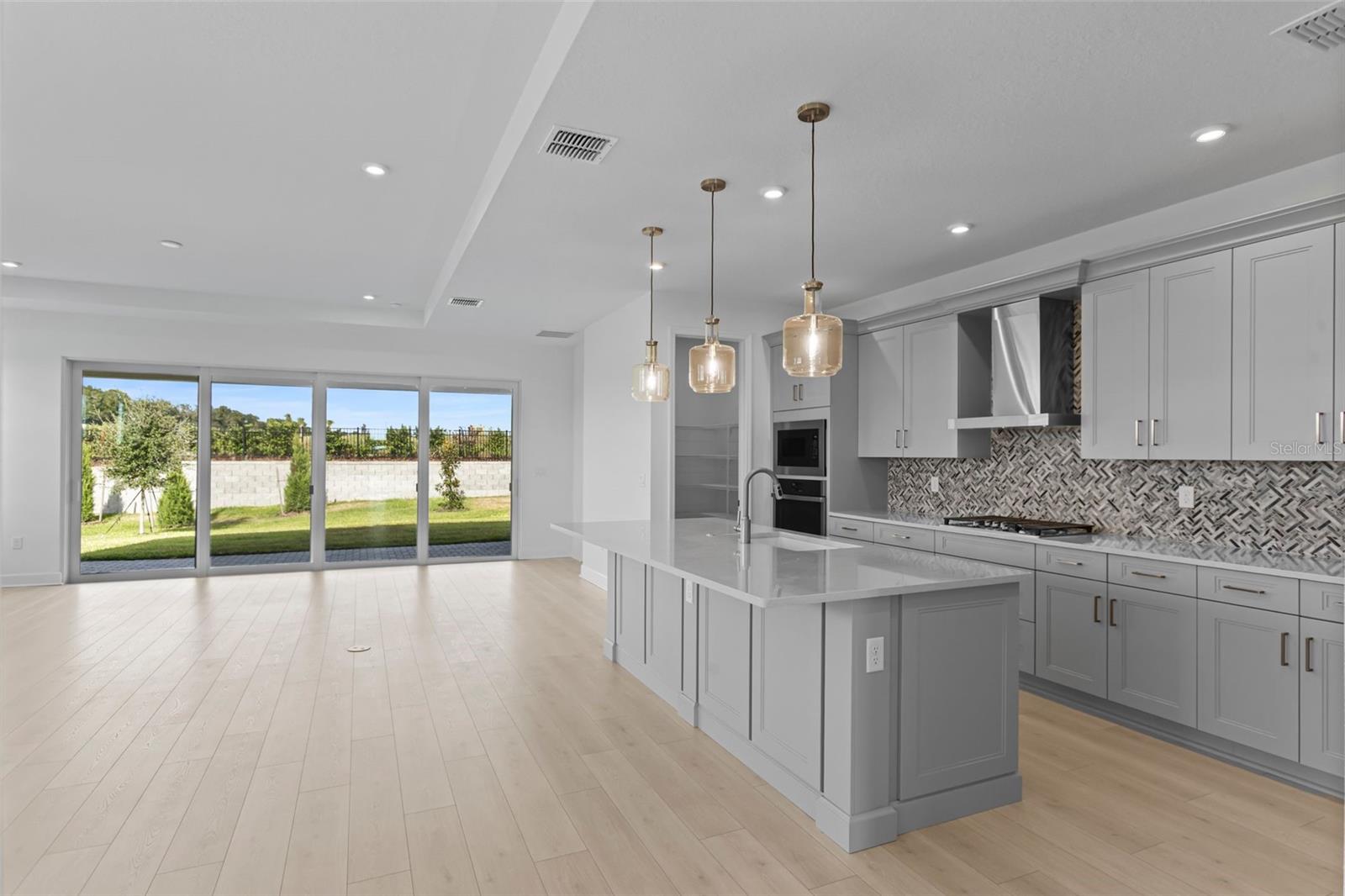 KH CW HAMMOCK OAKS LLC - Residential