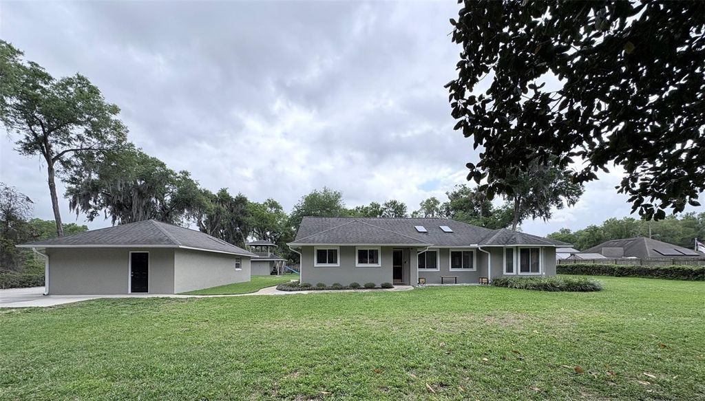 Photo of 313 N Hill Avenue, Deland, FL 32724 (MLS # V4948107)