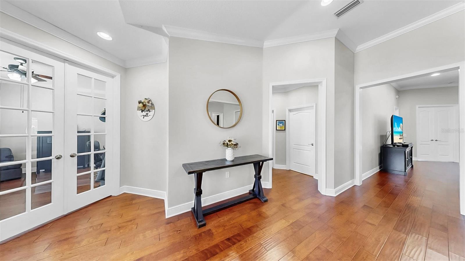 2706 COLEWOOD LANE