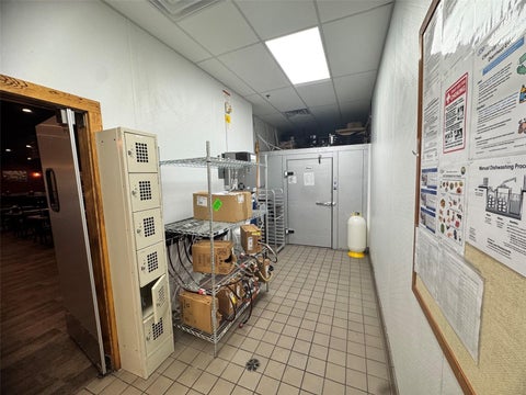 Tiny photo for 2403 SW 27th Avenue, Ocala, FL 34471 (MLS # OM731785)