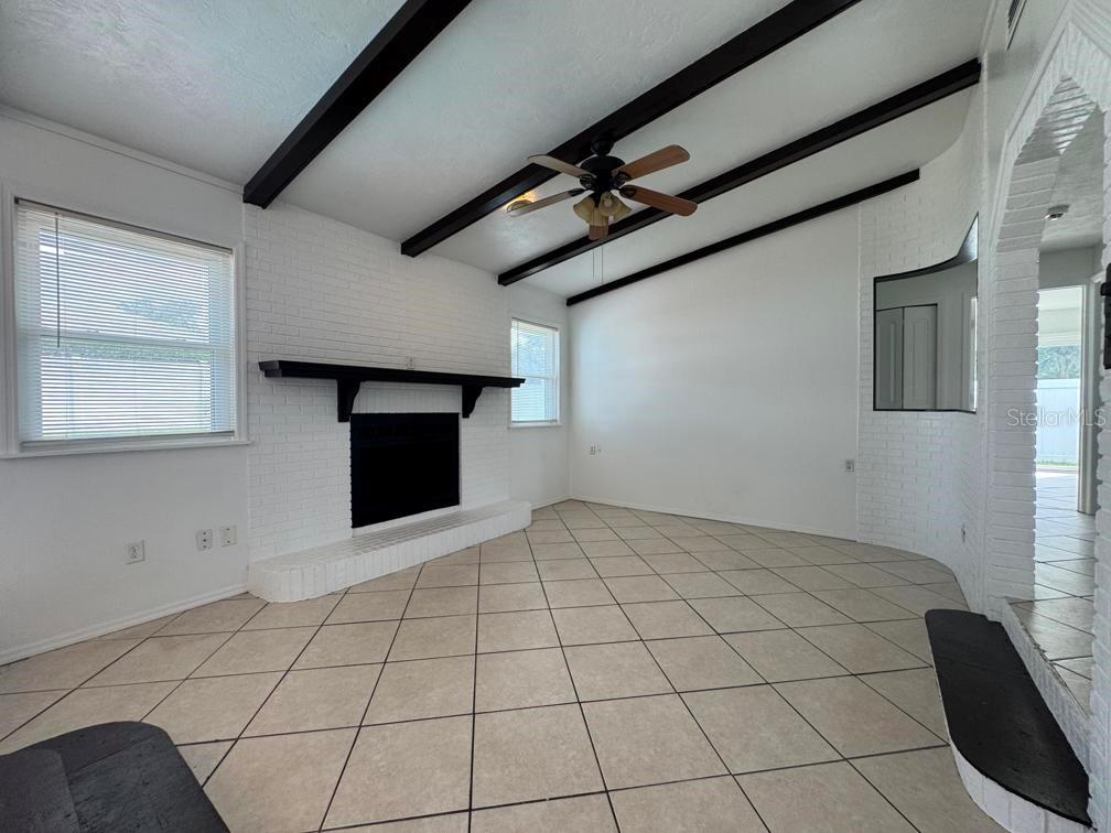 DELTONA LAKES UNIT 12 - Residential Lease
