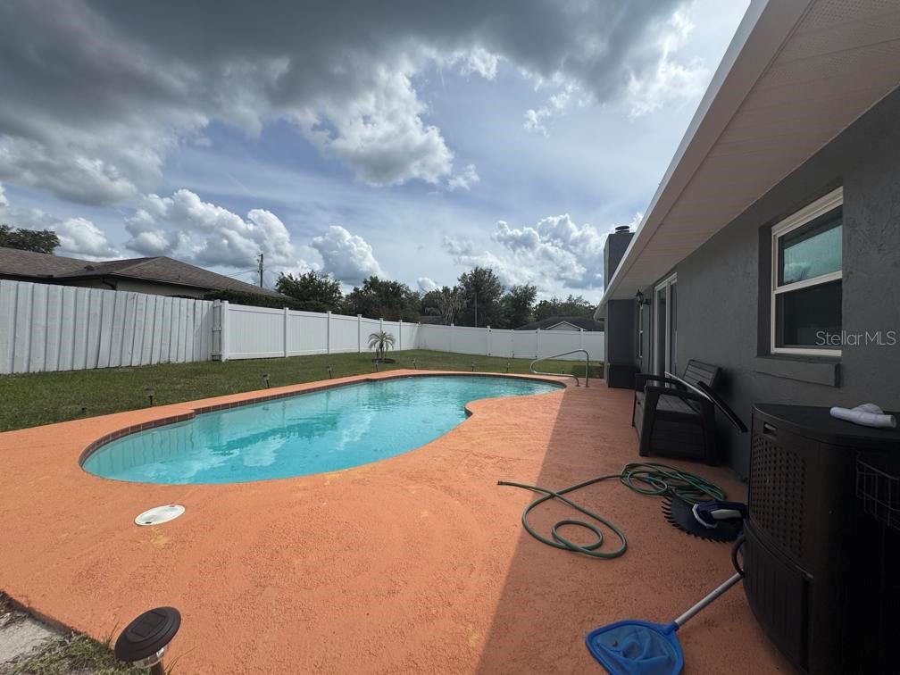 DELTONA LAKES UNIT 12 - Residential Lease