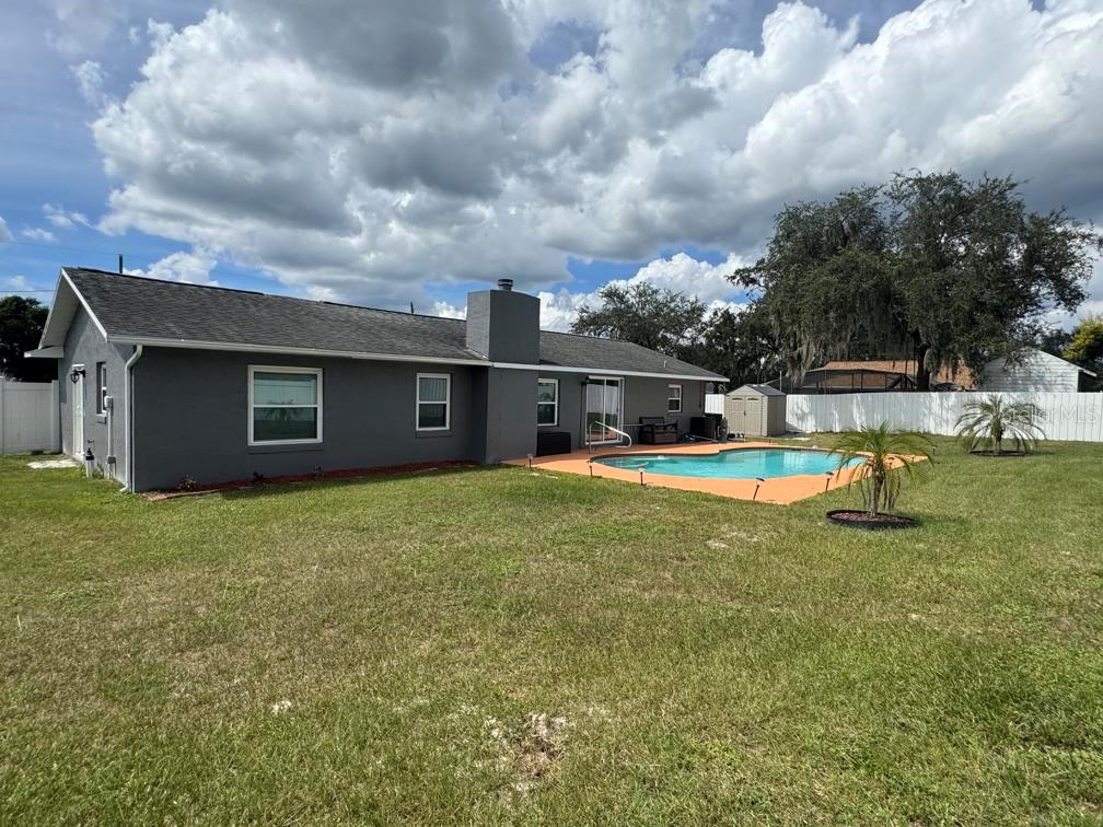 DELTONA LAKES UNIT 12 - Residential Lease