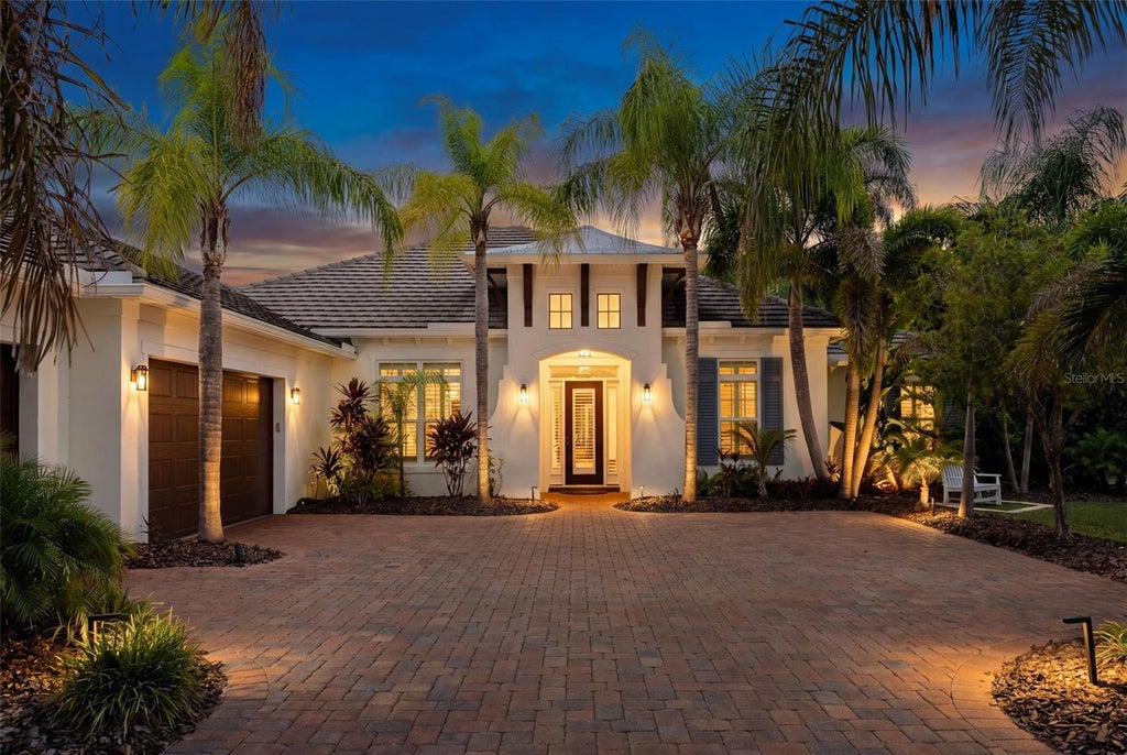 Photo of 14205 9th Terrace NE, Bradenton, FL 34212 (MLS # A4701309)