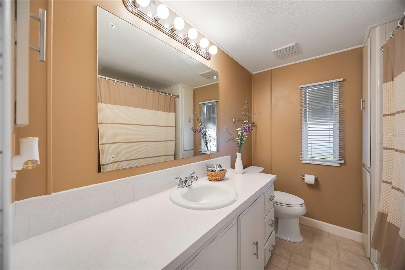 HARBOR ISLES I - Residential