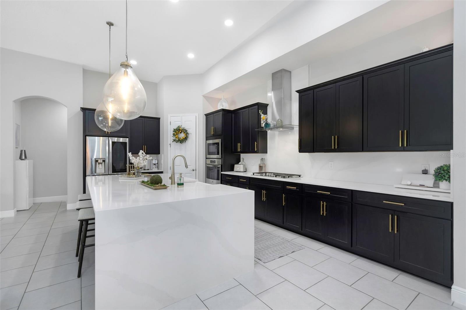 4287 WOODLAND RETREAT BOULEVARD