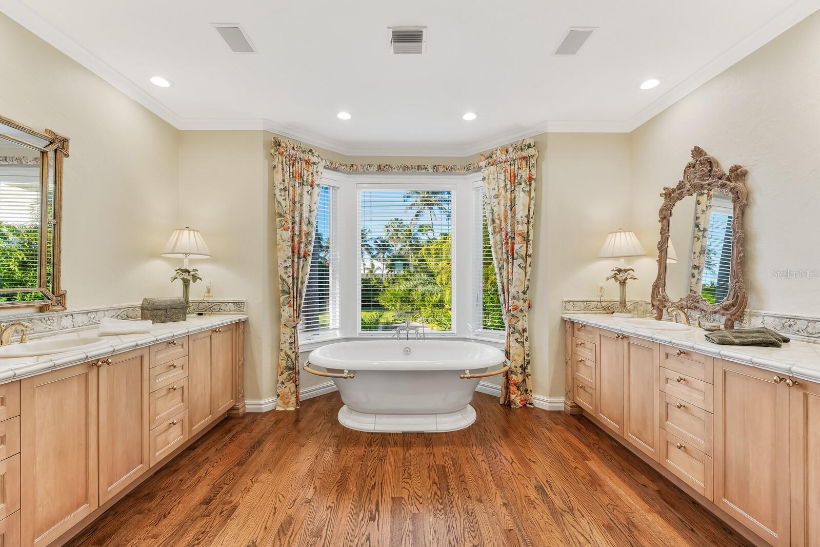 BOCA GRANDE ISLES - Residential