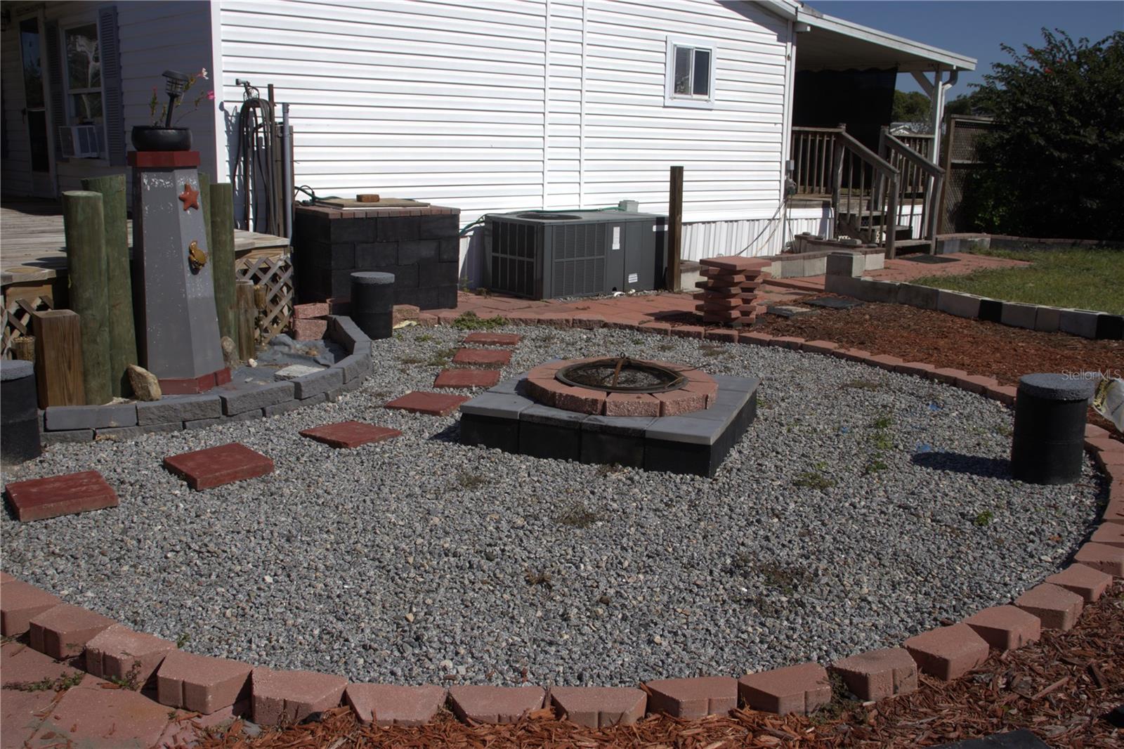 MONTGOMERY ACRES PH 1 - Residential