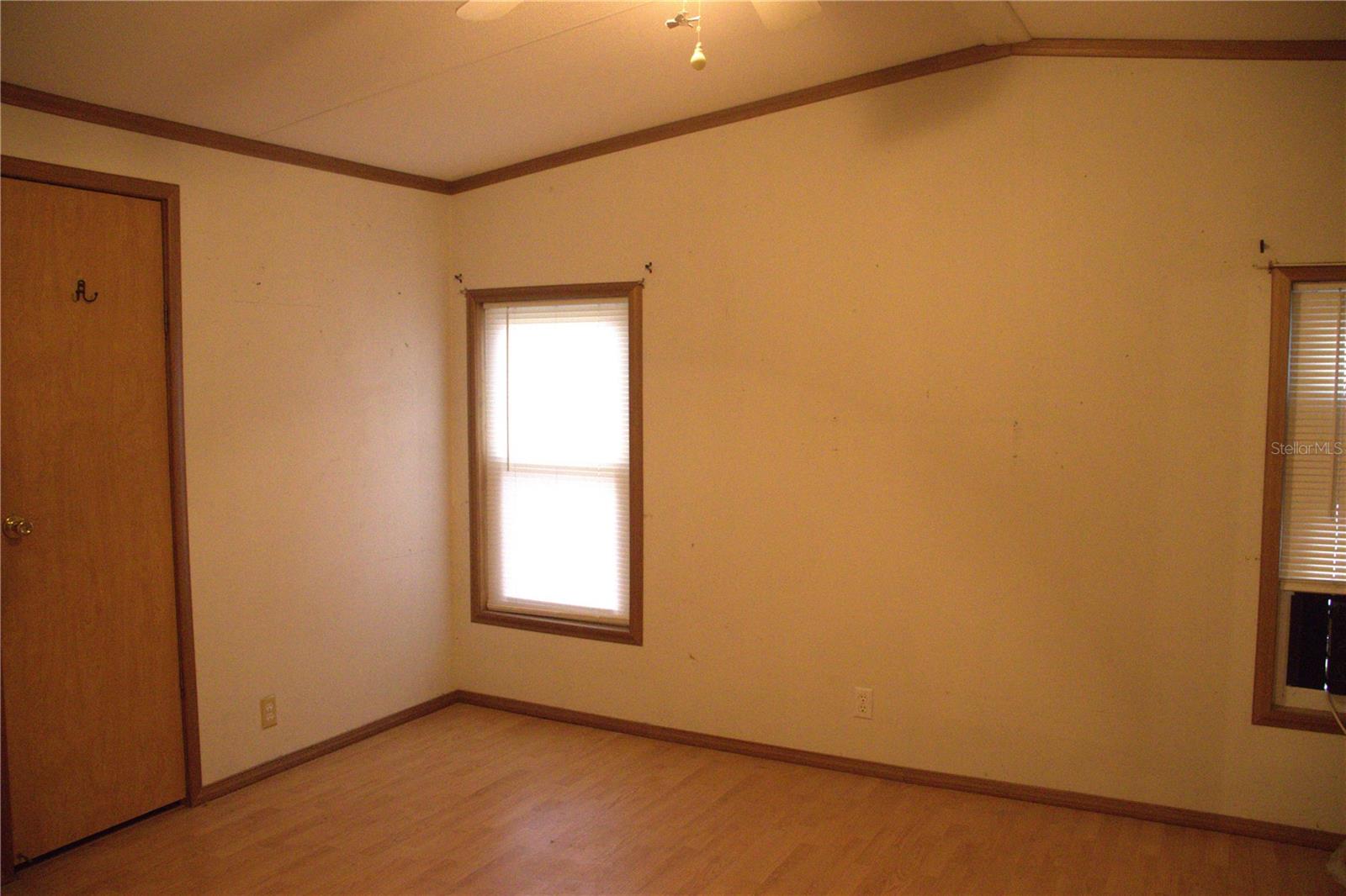 MONTGOMERY ACRES PH 1 - Residential