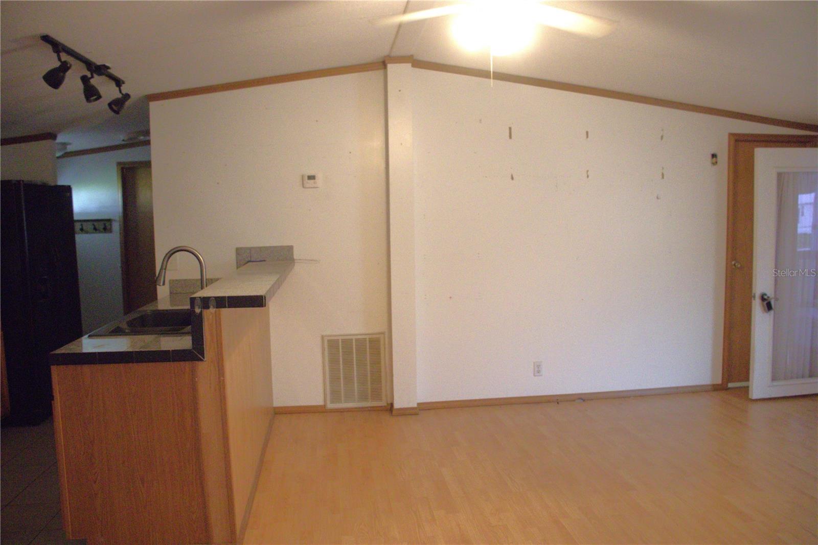 MONTGOMERY ACRES PH 1 - Residential