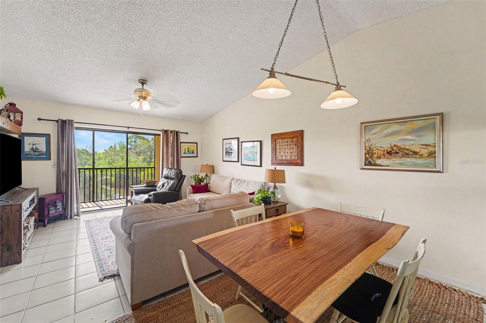 1702 SEASCAPE CIRCLE 203