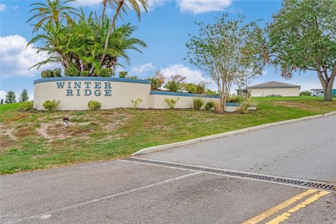 A home in WINTER HAVEN