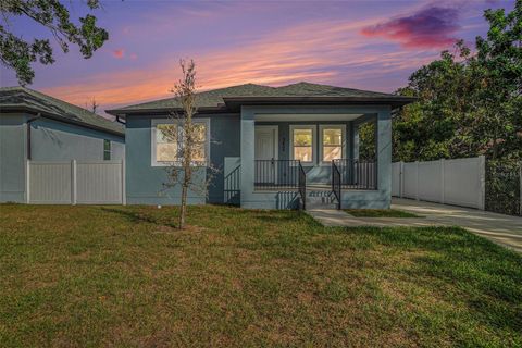 A home in TAMPA