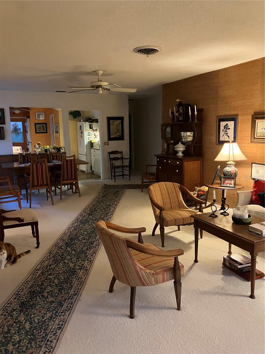 ISLAND CEDARS - Residential