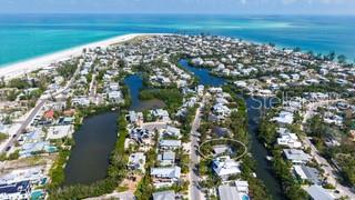 ISLAND CEDARS - Residential