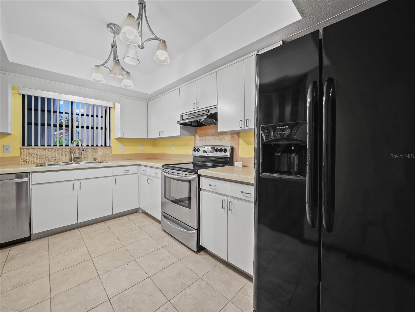 BLUFFS CHRISTINA 01 - Residential