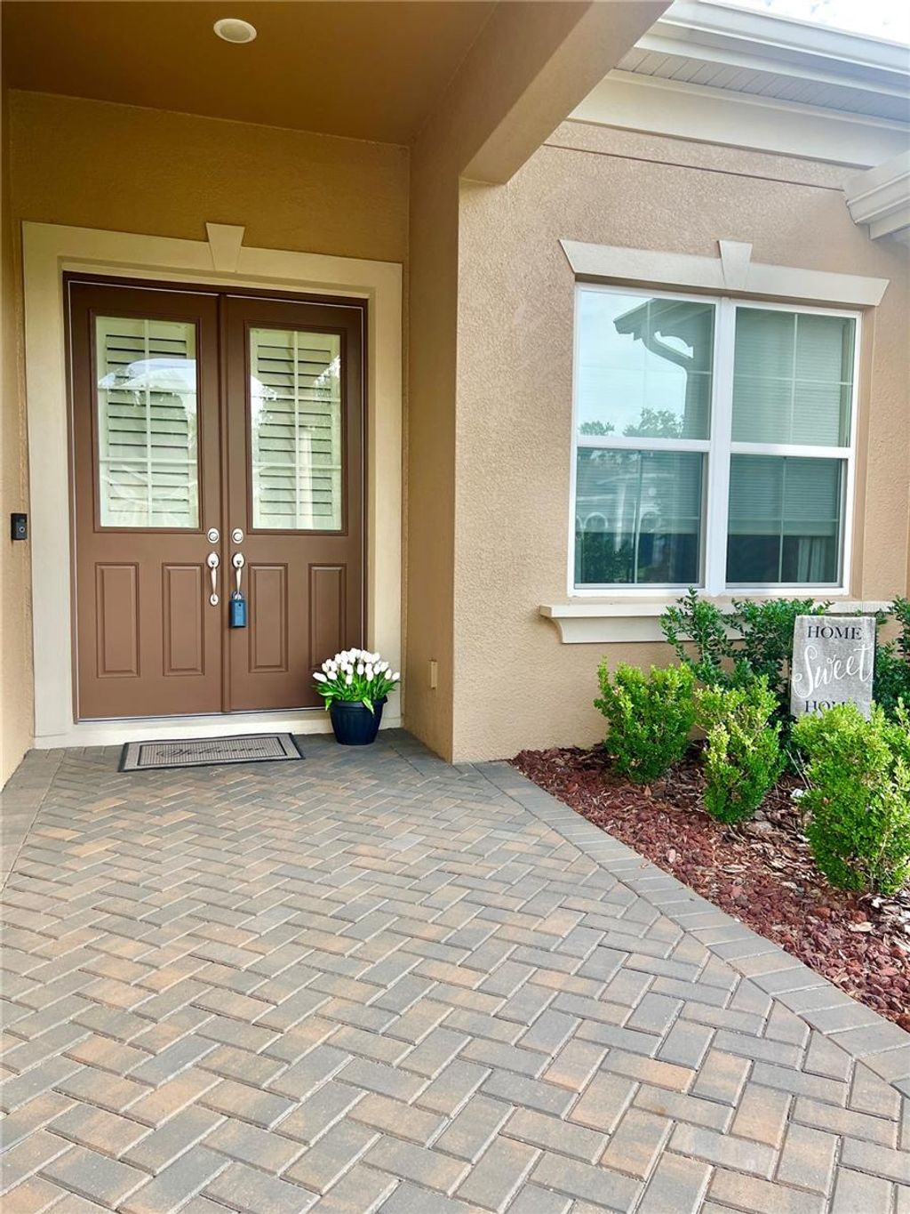 Photo of 115 Brookover Lane, Brandon, FL 33511 (MLS # TB8406901)