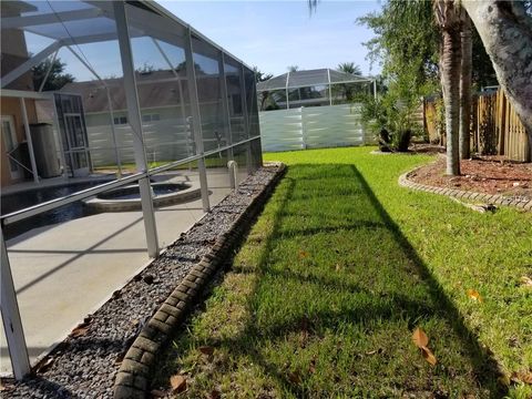 A home in VALRICO