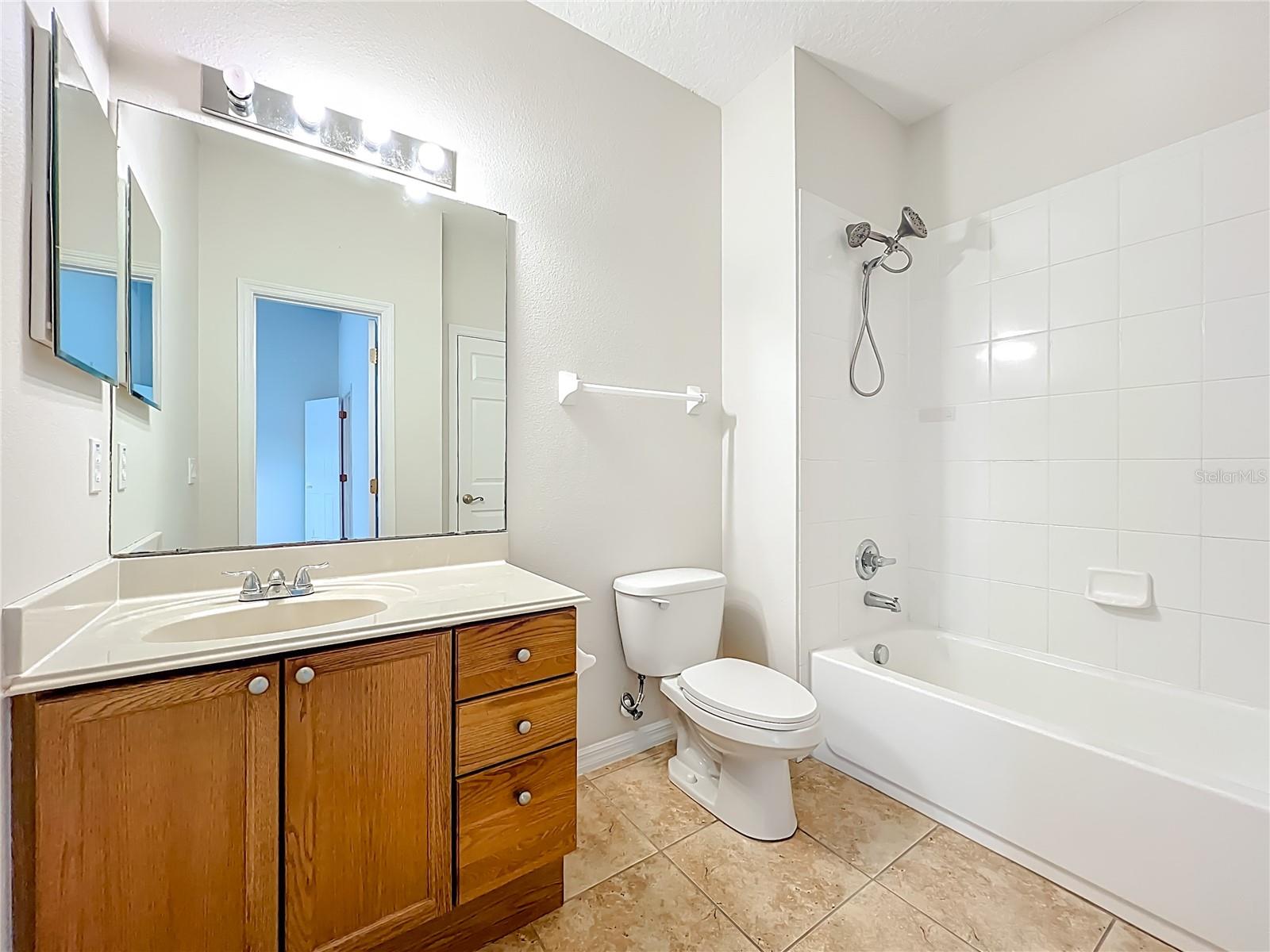 BARCLAY RESERVE TWNHMS - Residential