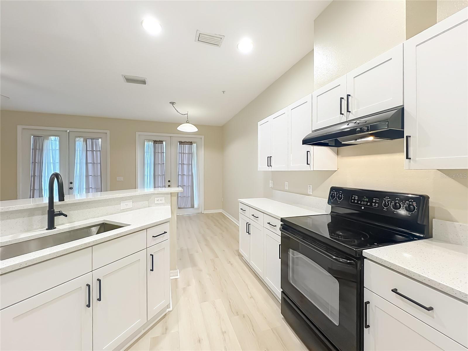 BARCLAY RESERVE TWNHMS - Residential