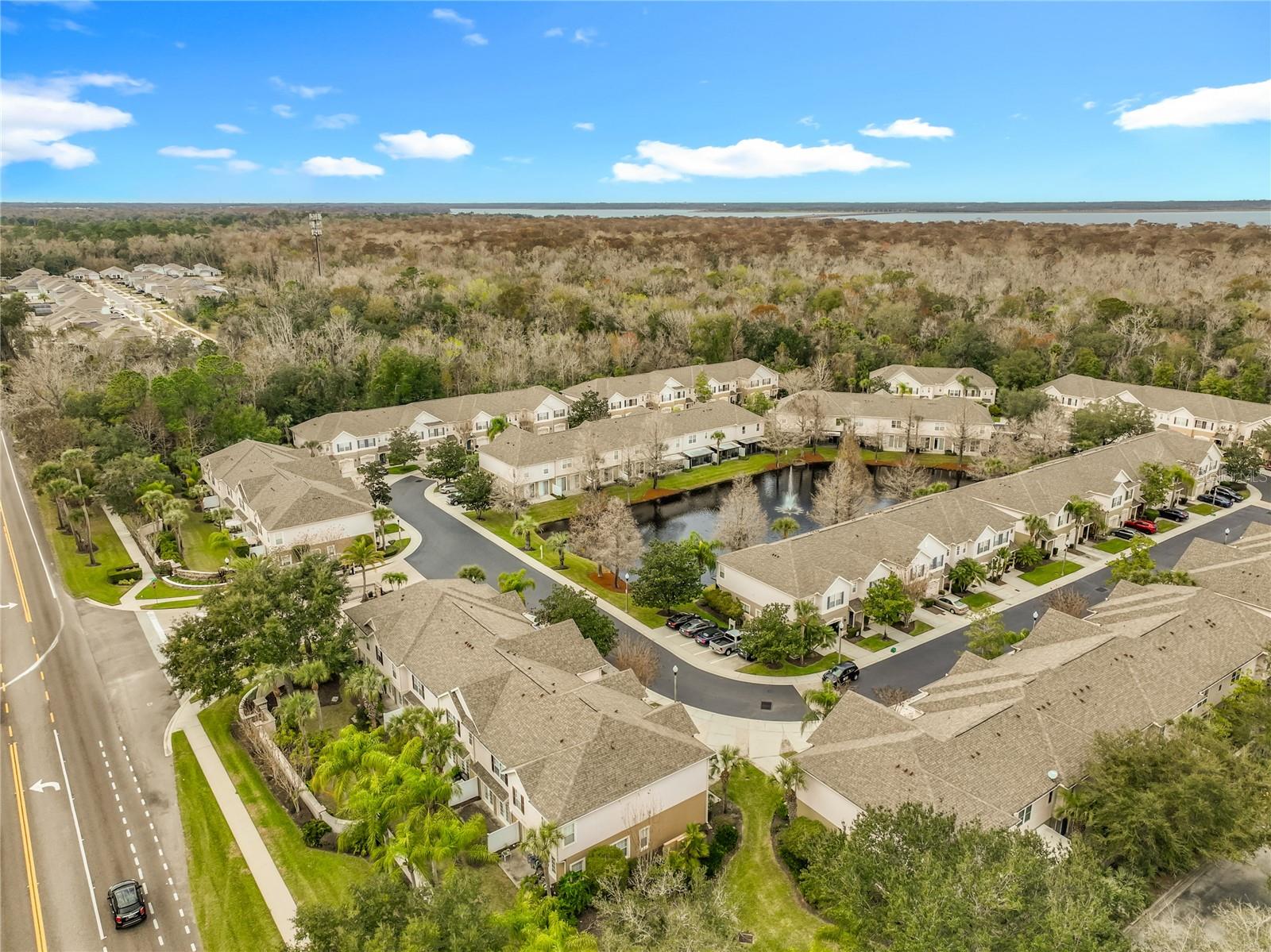 BARCLAY RESERVE TWNHMS - Residential