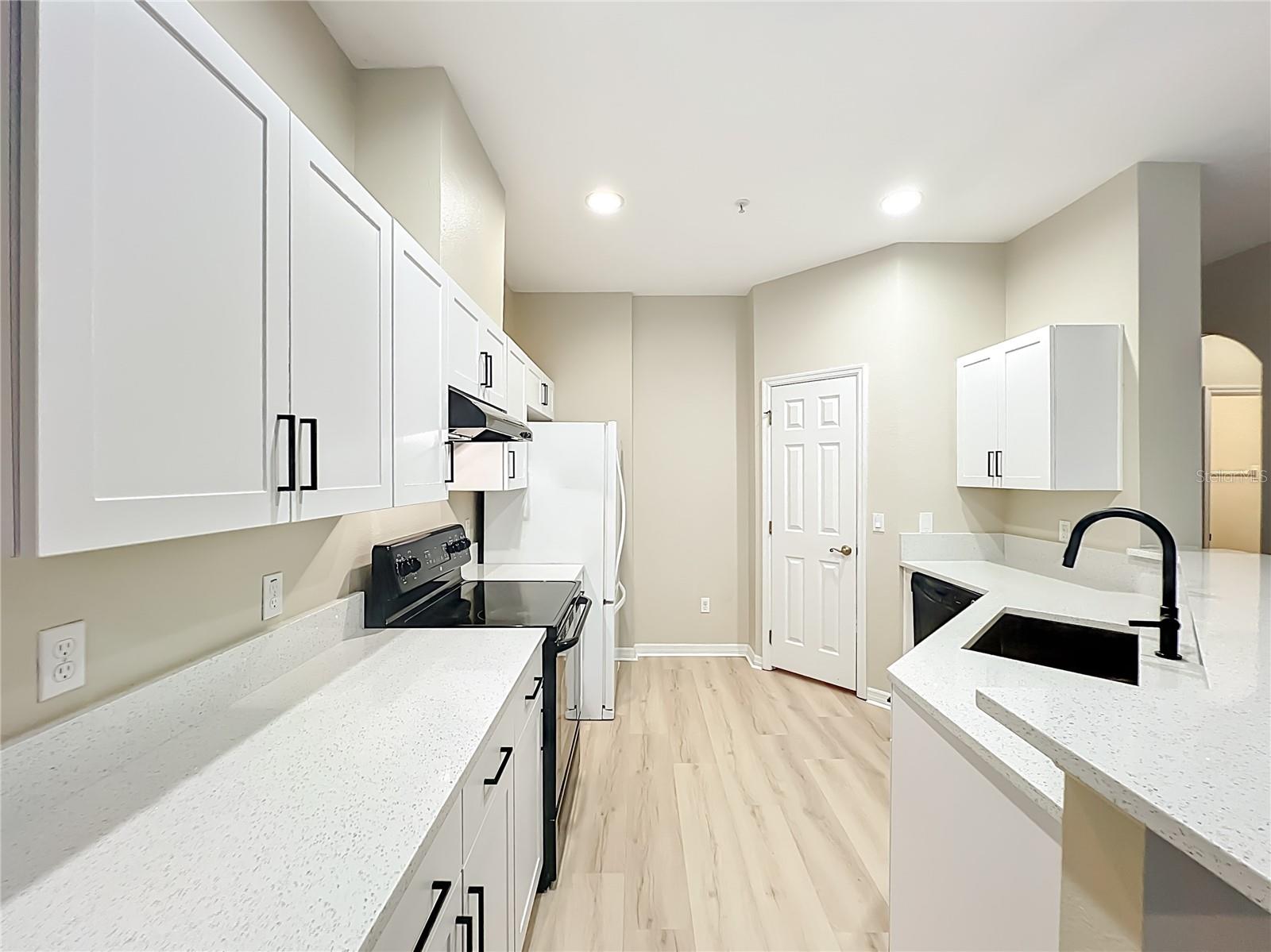 BARCLAY RESERVE TWNHMS - Residential