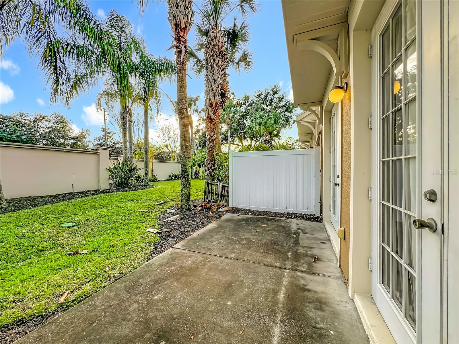 BARCLAY RESERVE TWNHMS - Residential