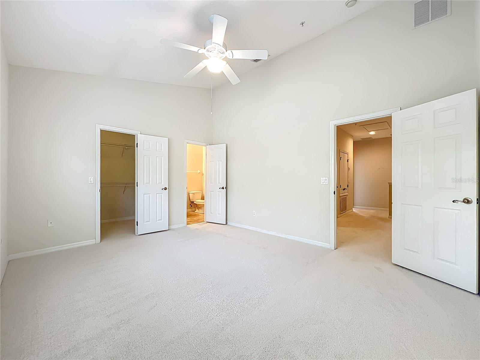 BARCLAY RESERVE TWNHMS - Residential