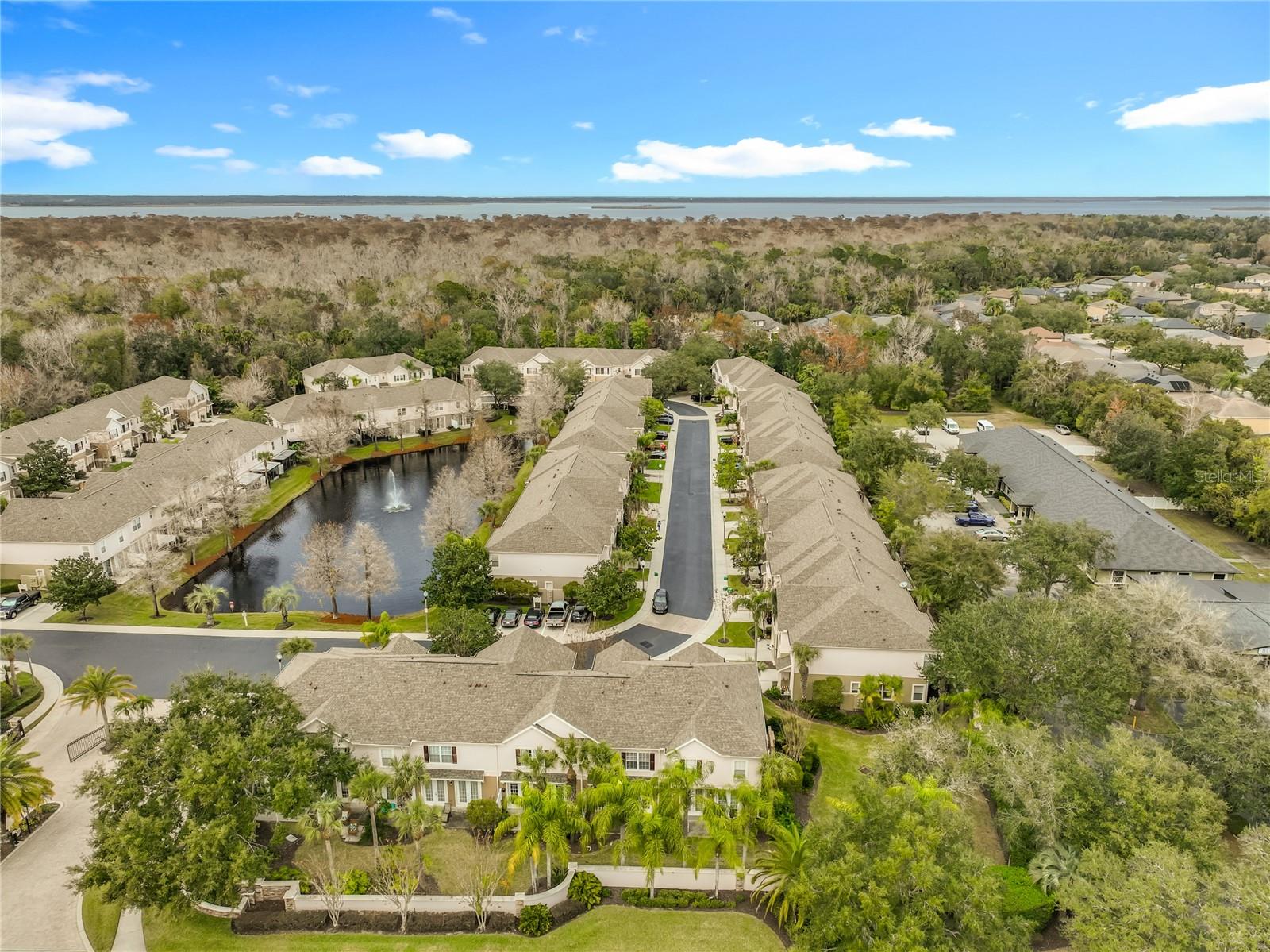 BARCLAY RESERVE TWNHMS - Residential