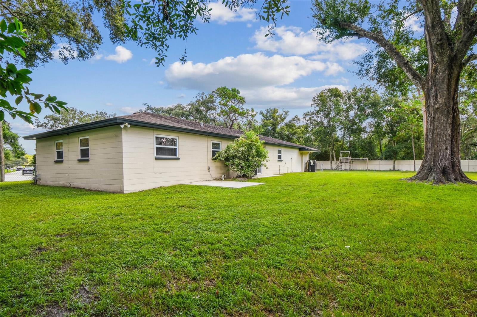 WALKER'S RANCH ESTATES - Residential Lease