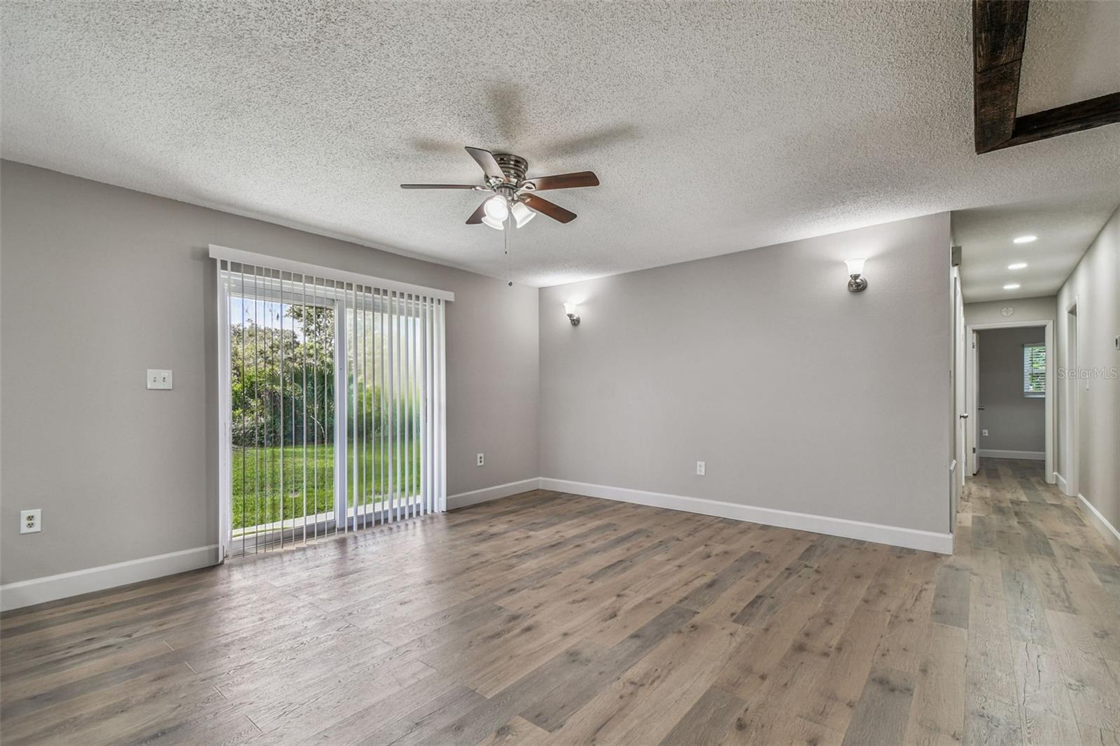 WALKER'S RANCH ESTATES - Residential Lease