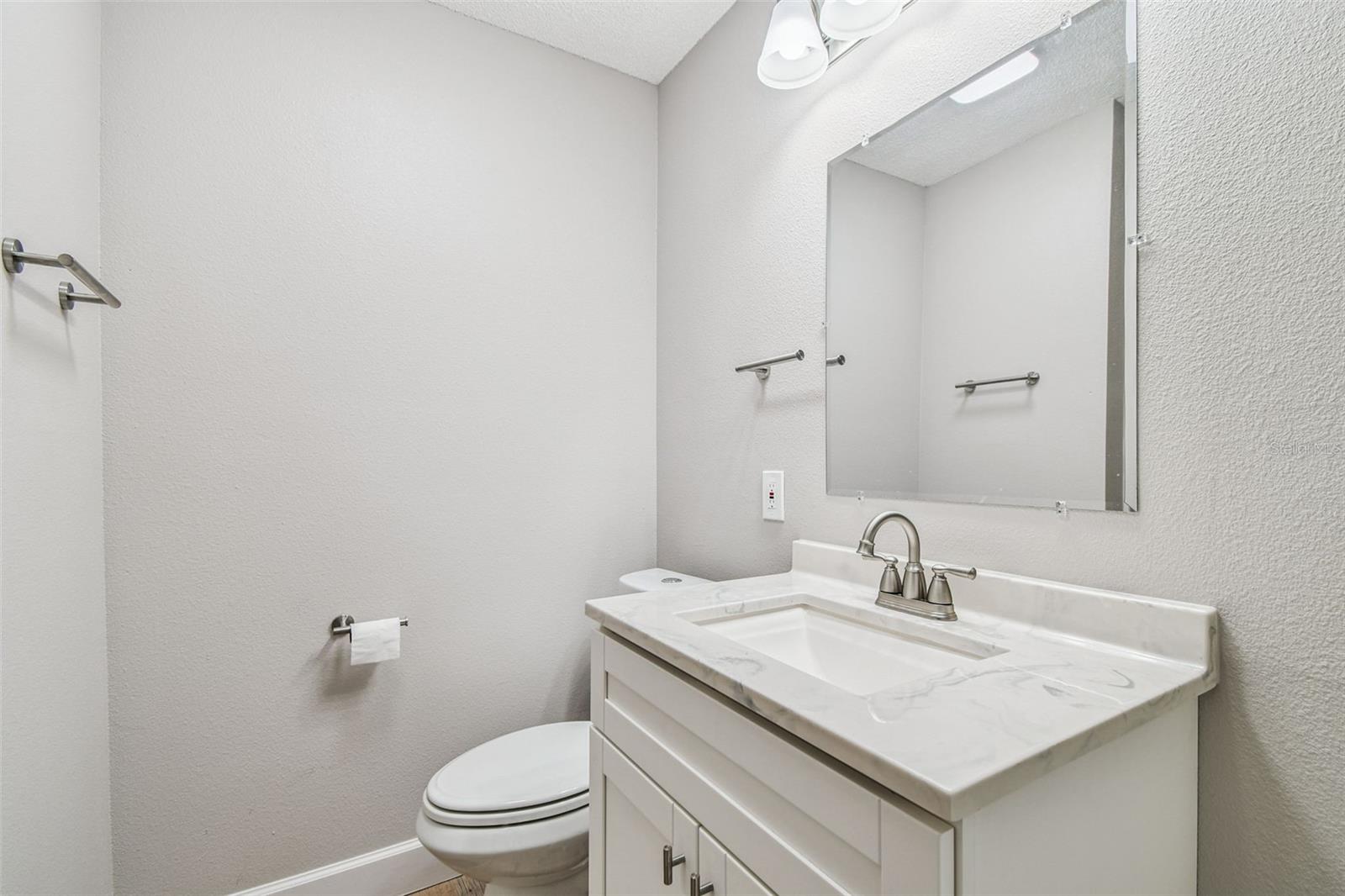 WALKER'S RANCH ESTATES - Residential Lease