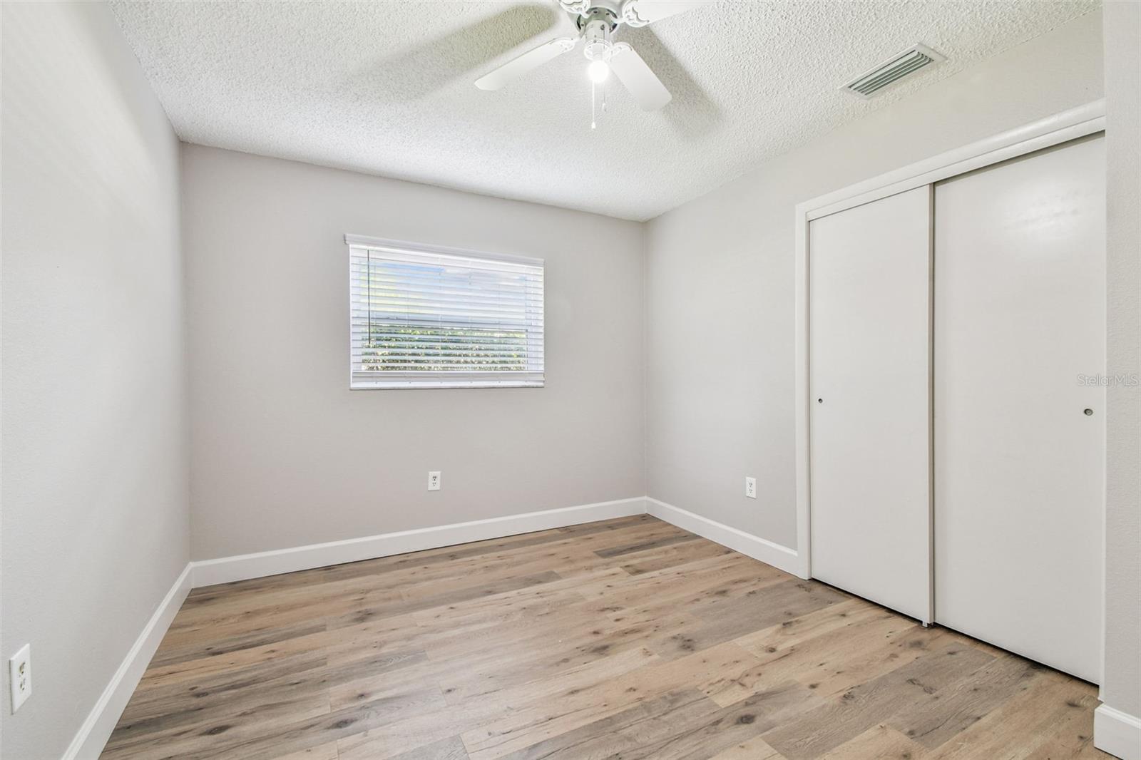 WALKER'S RANCH ESTATES - Residential Lease