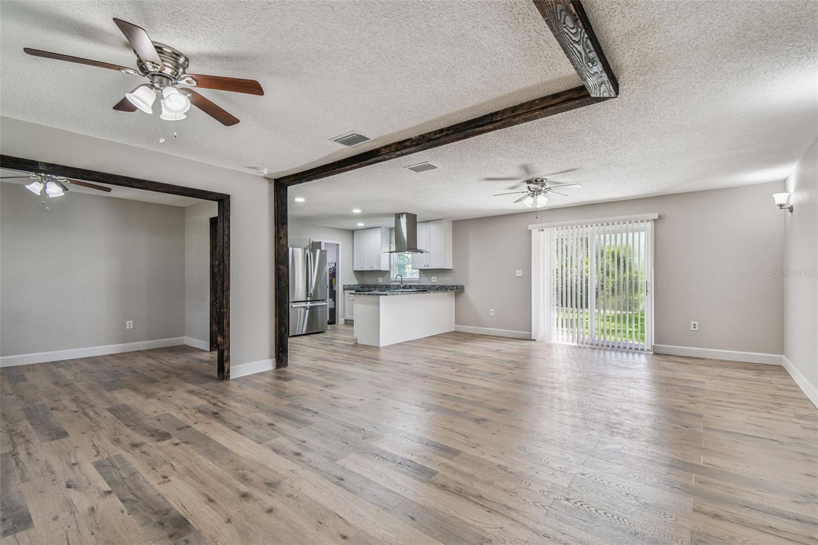 WALKER'S RANCH ESTATES - Residential Lease