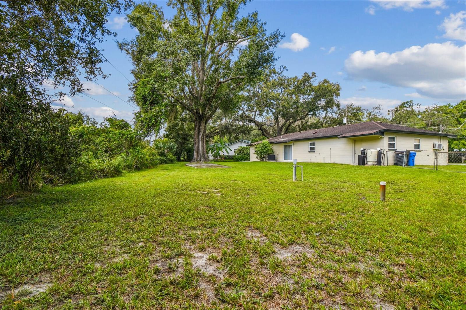 WALKER'S RANCH ESTATES - Residential Lease