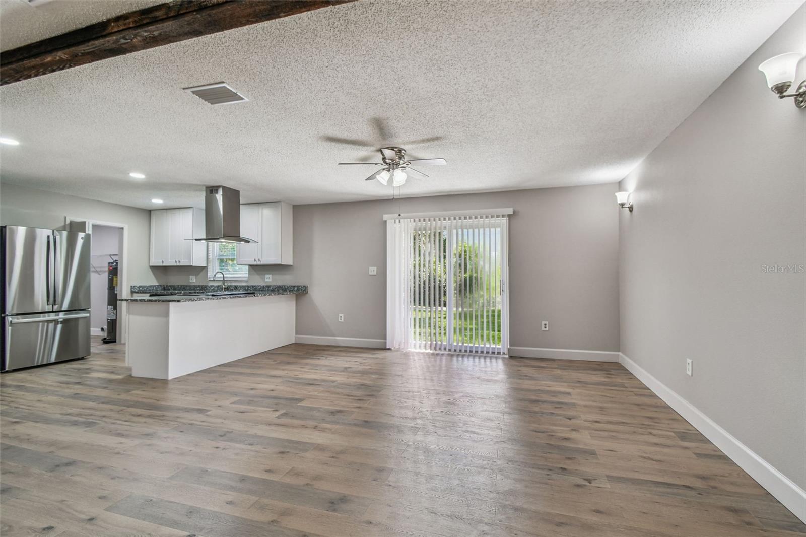 WALKER'S RANCH ESTATES - Residential Lease
