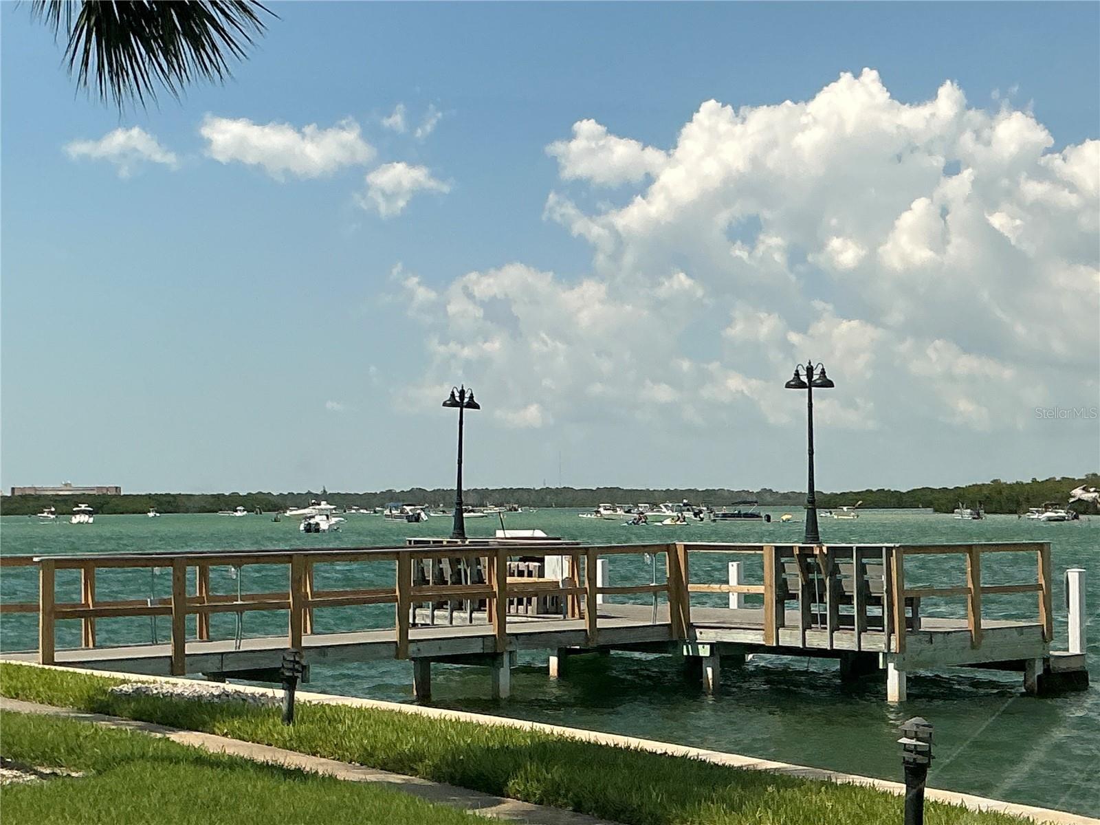 KEY CAPRI CONDO - Residential