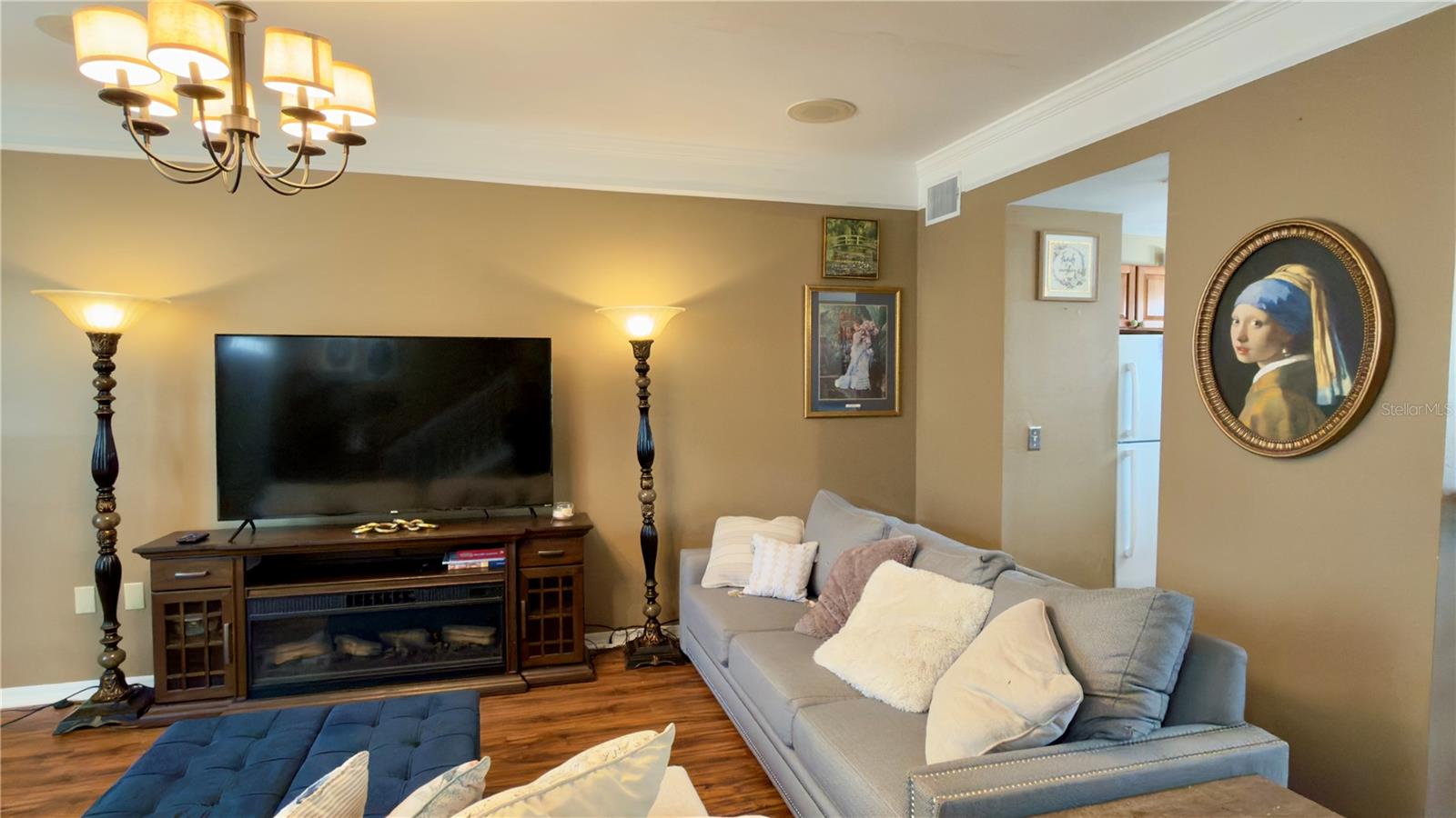 HAMPTONS/METROWEST - Residential