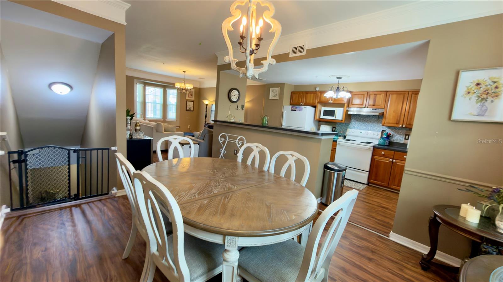 HAMPTONS/METROWEST - Residential