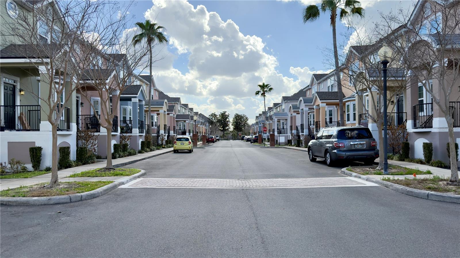 HAMPTONS/METROWEST - Residential