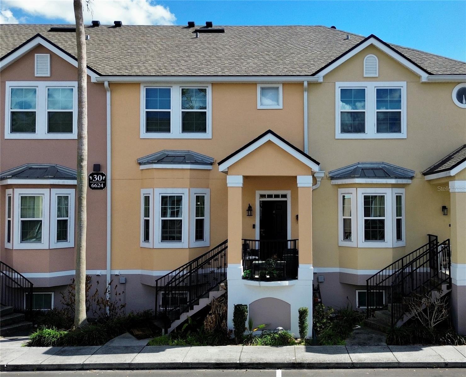 HAMPTONS/METROWEST - Residential