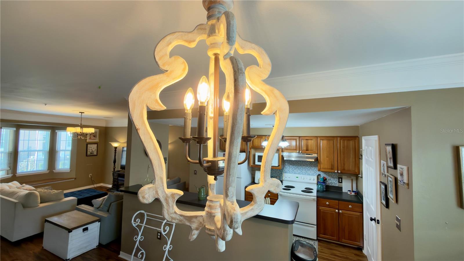 HAMPTONS/METROWEST - Residential