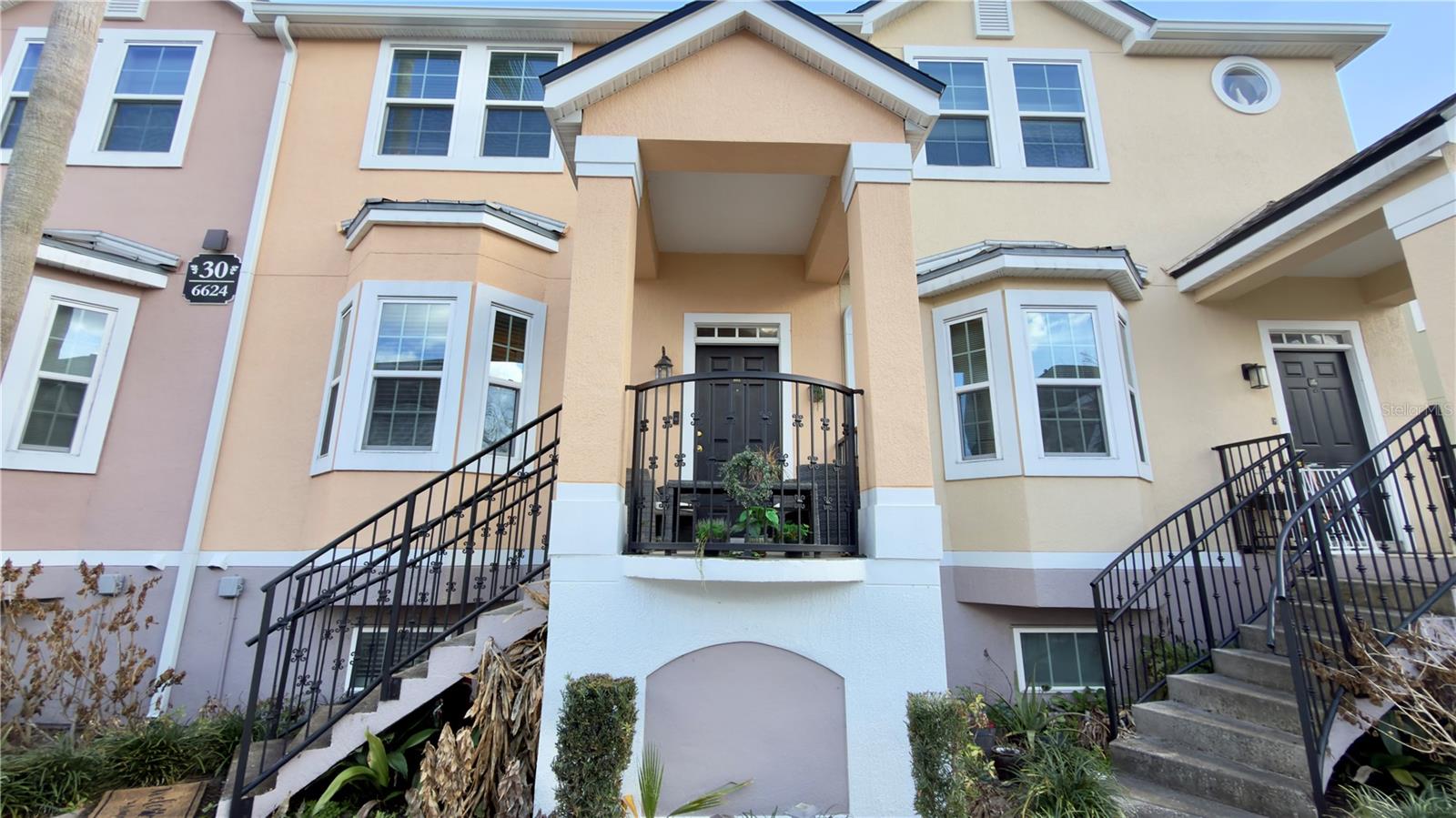 HAMPTONS/METROWEST - Residential