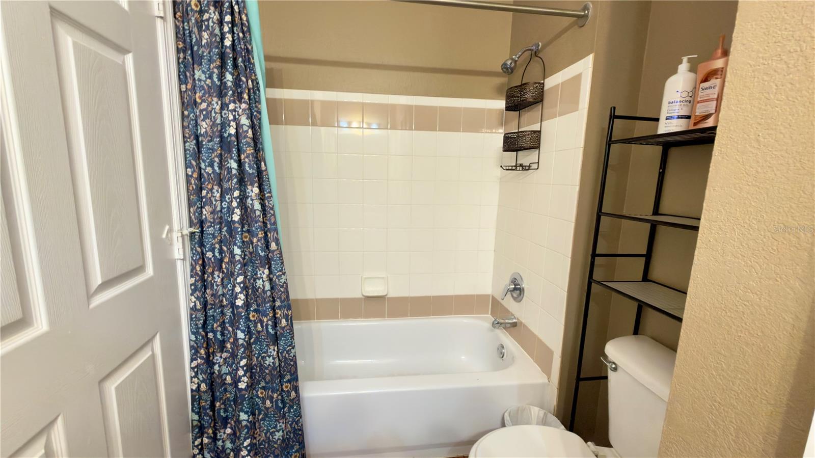 HAMPTONS/METROWEST - Residential